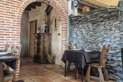 restaurant aesthetic